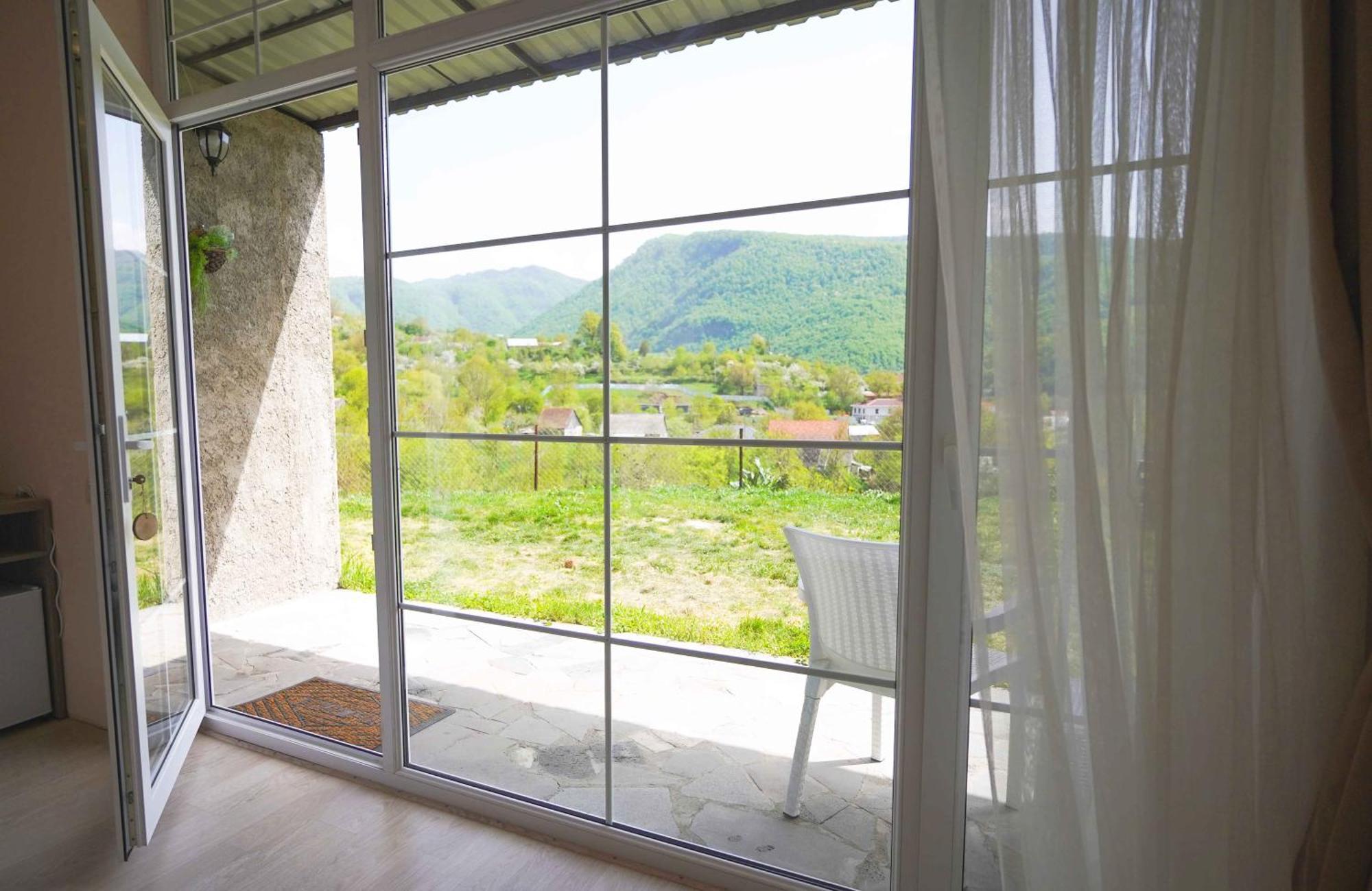 Chamich Guesthouse Debed Стая снимка